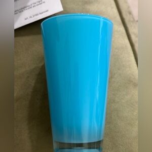 Set of four weighted tumblers. Pink and blue